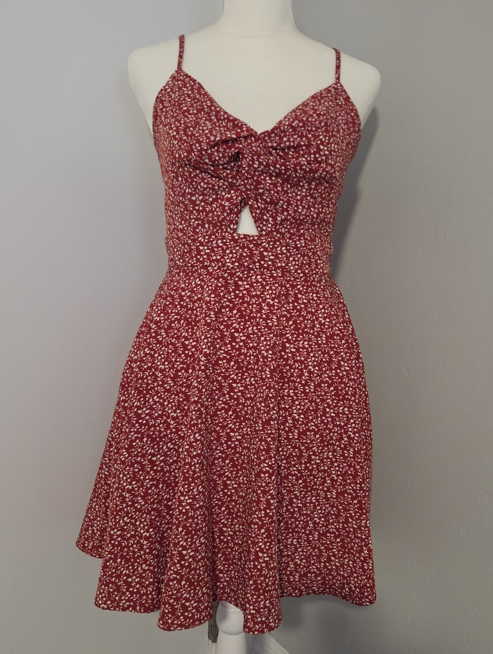 Red Floral Dress Twist-Front Open Tie Back Mini Dress Spaghetti Strap Small